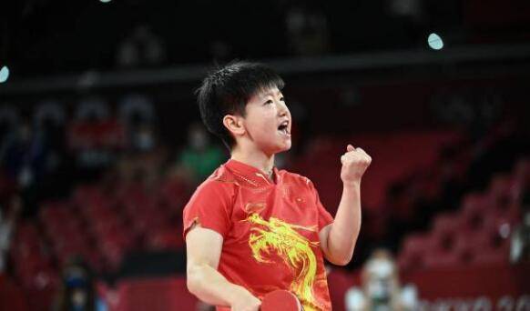 3-1！2-0！孙颖莎再胜伊藤美诚回绝冷门，中国队距金牌只差一盘