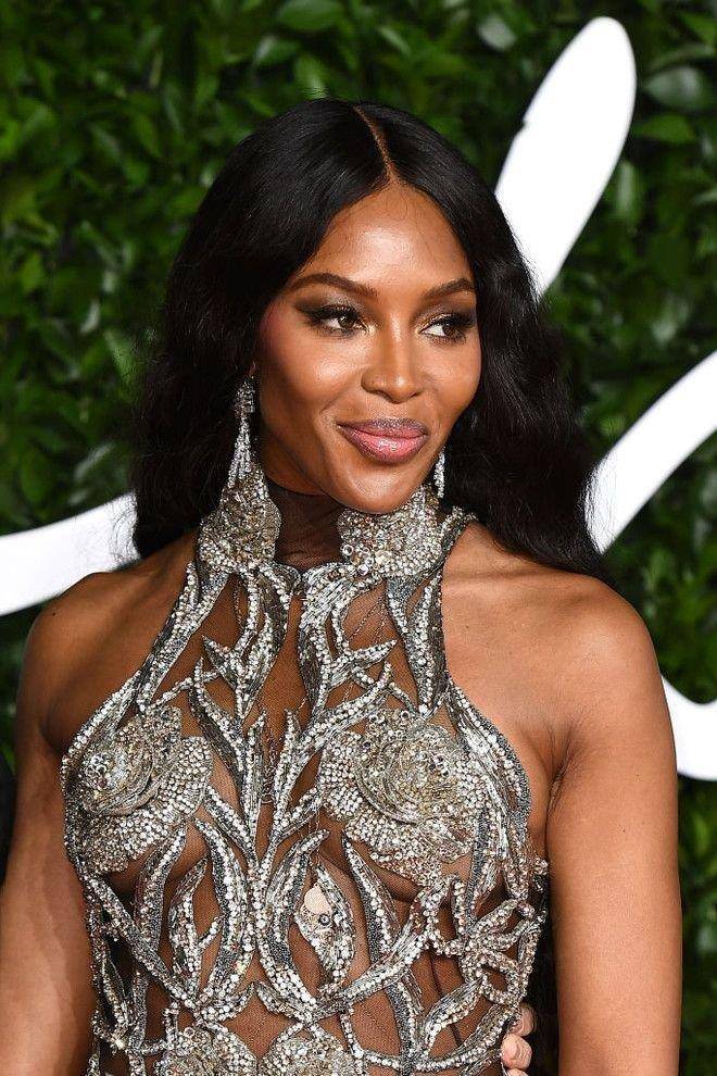 黑豹娜奥米·坎贝尔