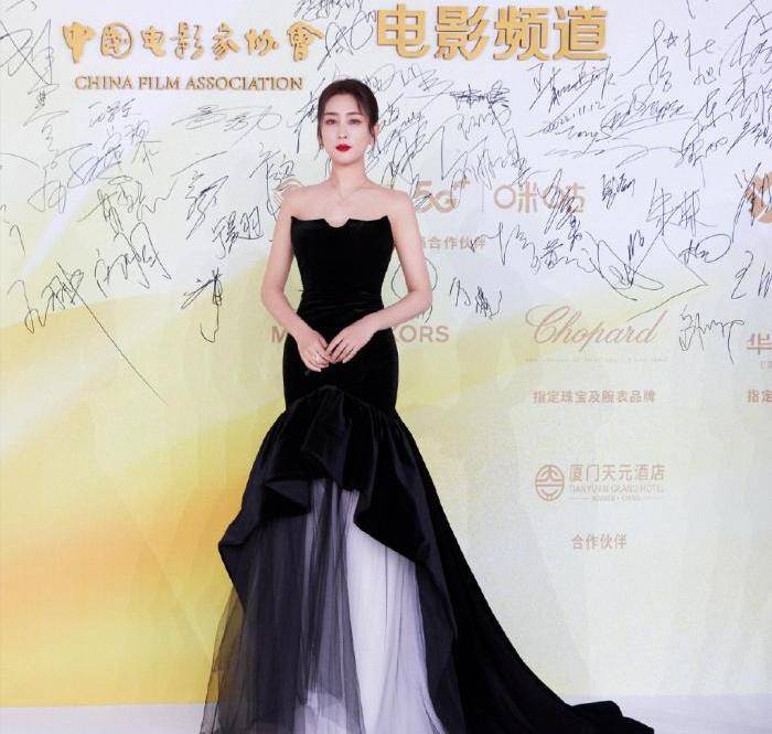 �𼦽���̺Ů���������������Ҵ��۸���ʢ��