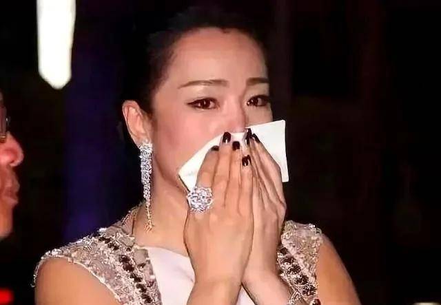 30��ǰ������ı�ж��簮������һ����Ƭ����һ��