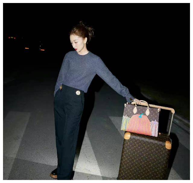 �ܶ�������������ƶ�Ҫ����վ����ͬ��ɻ����㣬Ϳ�촽�� ...