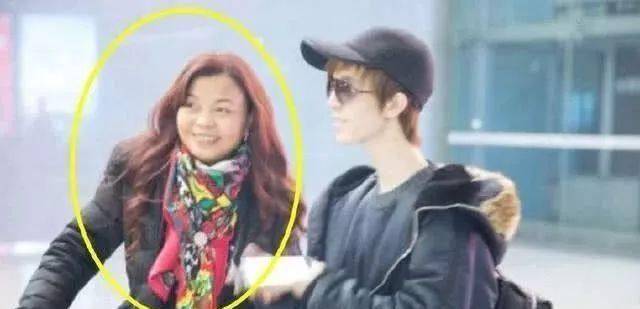 ������������Ů�ӹ�߶�����Ʒ�꣬Ŀ�����ݺ����ѷ׷���ʾ ...