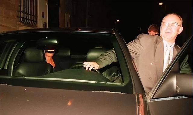 ����������֮���������飿��ҽ��¶�����ˣ�û�����ڶ��� ...