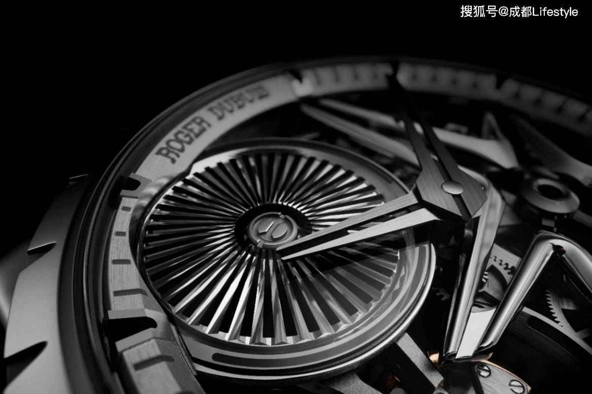 �޽ܶű�����ϵ���Ǽ��ο������Һ����������ɽ���ɶԻ�еʱ�ճ�...