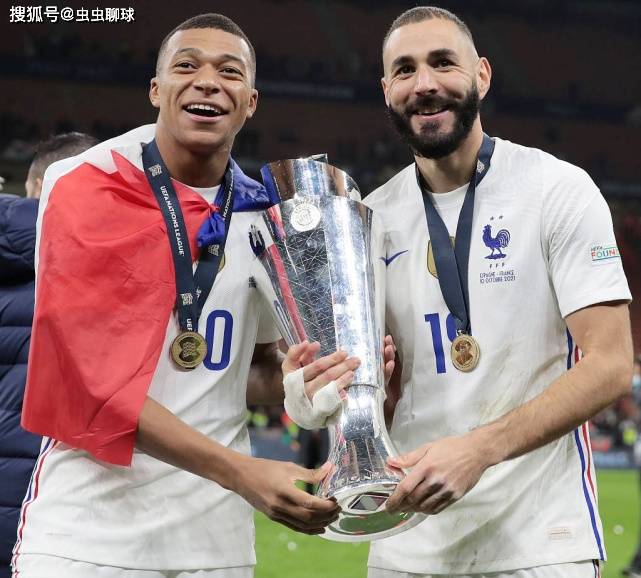 �����������ڧ��ķ����ӳ�2��1��������4-0����֮�� ���� ...