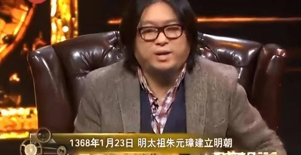 为什么高晓松申明朝是“三无朝代”呢？有事理吗？