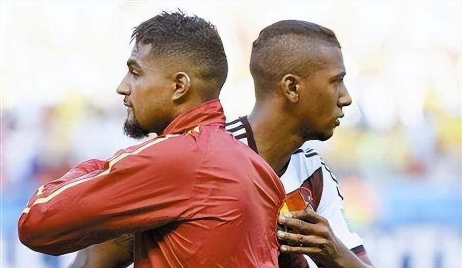 �̵���λ��������ͬ�ط���ս����Ա