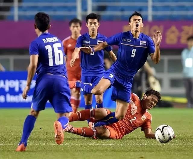 U17亚洲杯公开做弊，国足抽到灭亡之组，东道主毫无底线