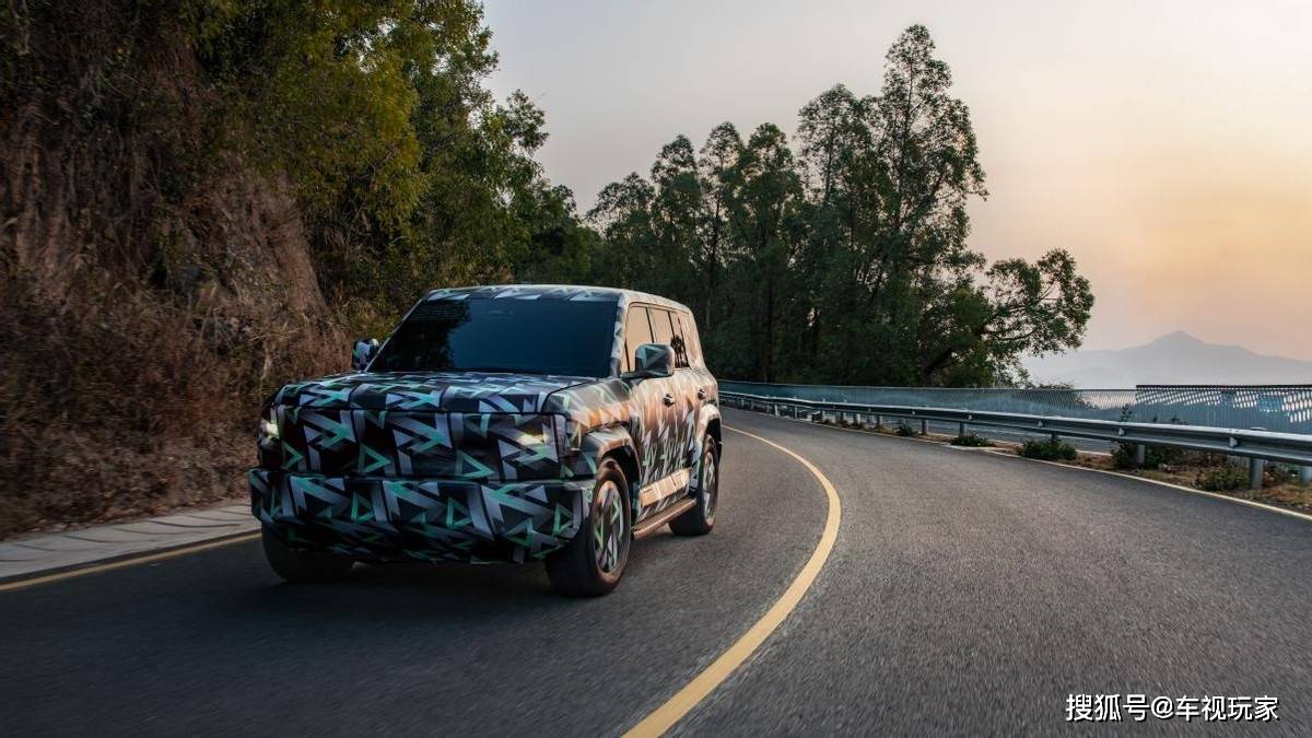 新开手游sf发布网:原创
                40万至60万买一款双电机带三把锁的大型新能源SUVstrong新开手游sf发布网/strong，你会选择吗？