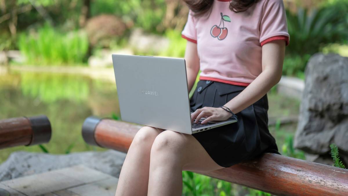 �¿ΪMateBook D 14���⣺�׿���ӱʼǱ� �ۺϲ�Ʒ ...