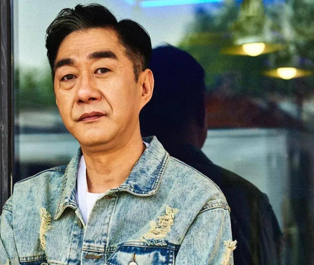 《龙城》节冰:凭《心居》出圈,有好演技却不火的他是业余无线电行家