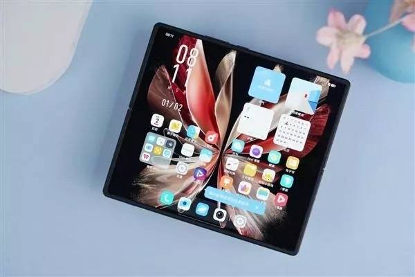 看完秒懂横折竖折咋选 图说vivo X Fold2和vivo X Flip卖点全亚新体育解析(图4)