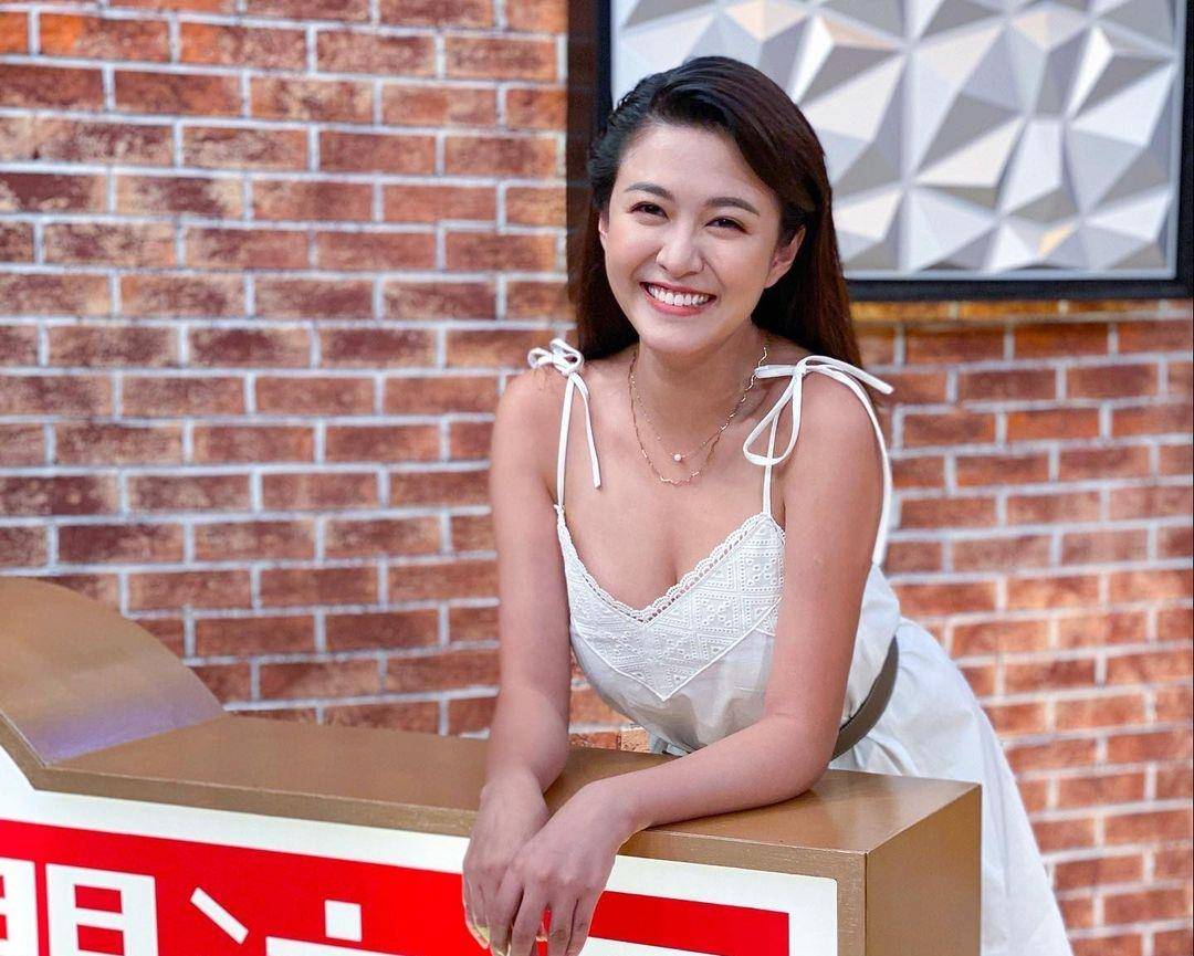 tvb小花江嘉敏，曝两任前男友多次劈腿女艺人、模特、好闺蜜！