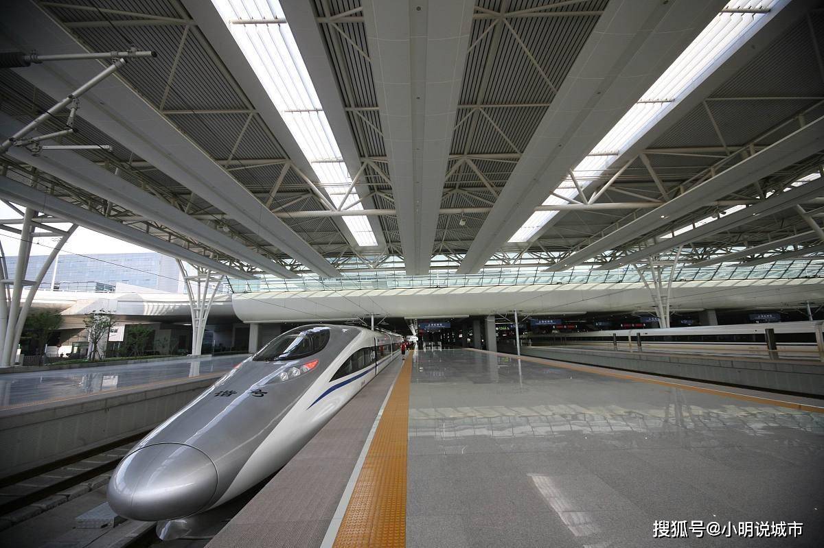 未来上海到杭州坐高铁只需15分钟，时速高达1000公里！