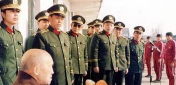 原创
            1989年海灯法师圆寂，少林寺无人追悼，一个骗国人的少林高手？
