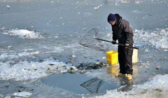 为救落水儿童她献出宝贵生命20年后被救者却成了死刑犯？im体育(图2)