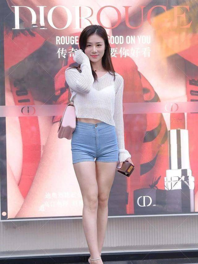 简约自然M6 米乐的瑜伽裤让你穿出年轻自信显得腿长脚小甜美温婉(图6)