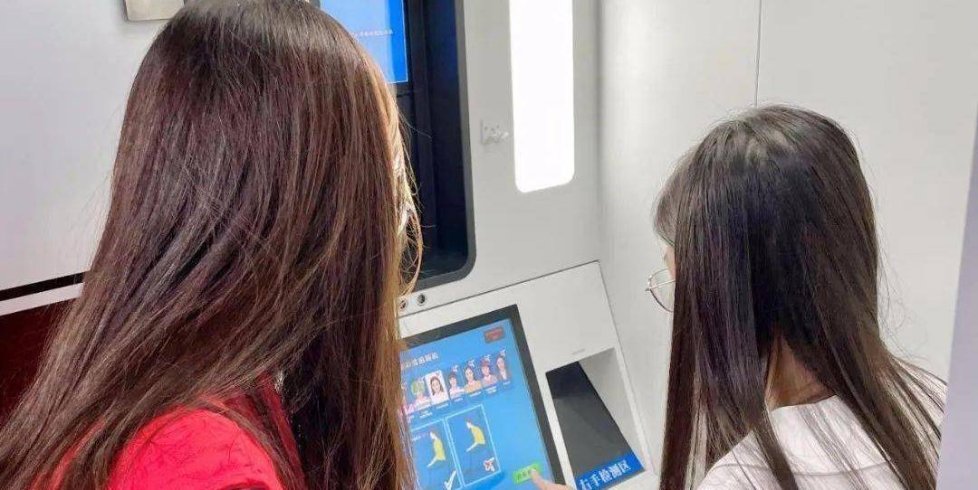 原创驾驶证过期多长时间内可以正常换证八大员换证学习需要多长时间？驾驶证到期换证流程