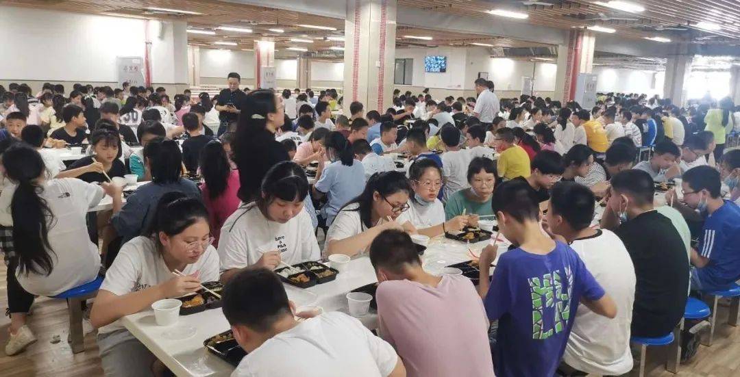 M6米乐 米乐M6 app食堂承包公司的保鲜秘诀：优质食材配送的精细管理(图4)