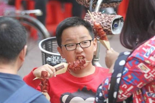 必威 betway必威在广州吃遍世界：粤菜起源藏在南越王宴西餐从广府传入中国(图12)