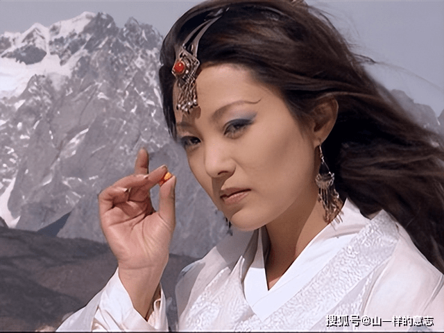我最喜欢天龙八部的虚竹，就爱看这种无敌流的爽文，有妹有房有爱