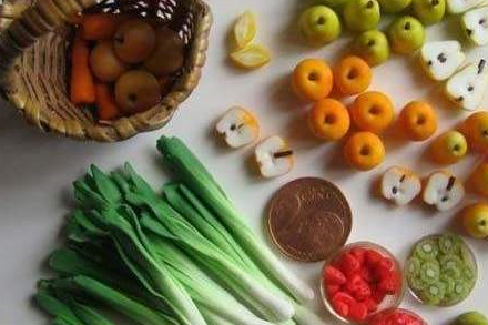 小人国的世界，连食物都是小小的，看看美食缩小10倍长啥样？