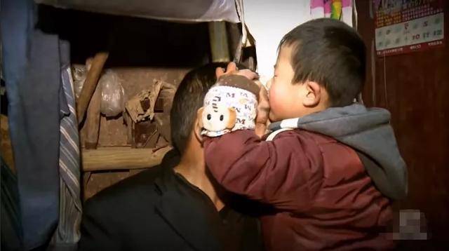 这群消失的重庆人,曾经扛起这座城