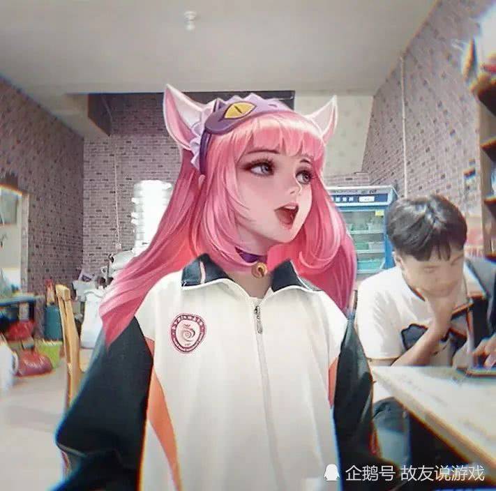 王者:女英雄遇上接头霸王,温馨父女瑶和铠,看到貂蝉的