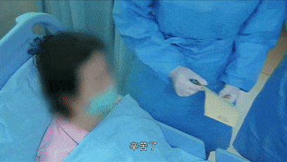 「肠子」肠子被“撑烂”进ICU“想死！别告诉我儿子！”51岁女护士患癌