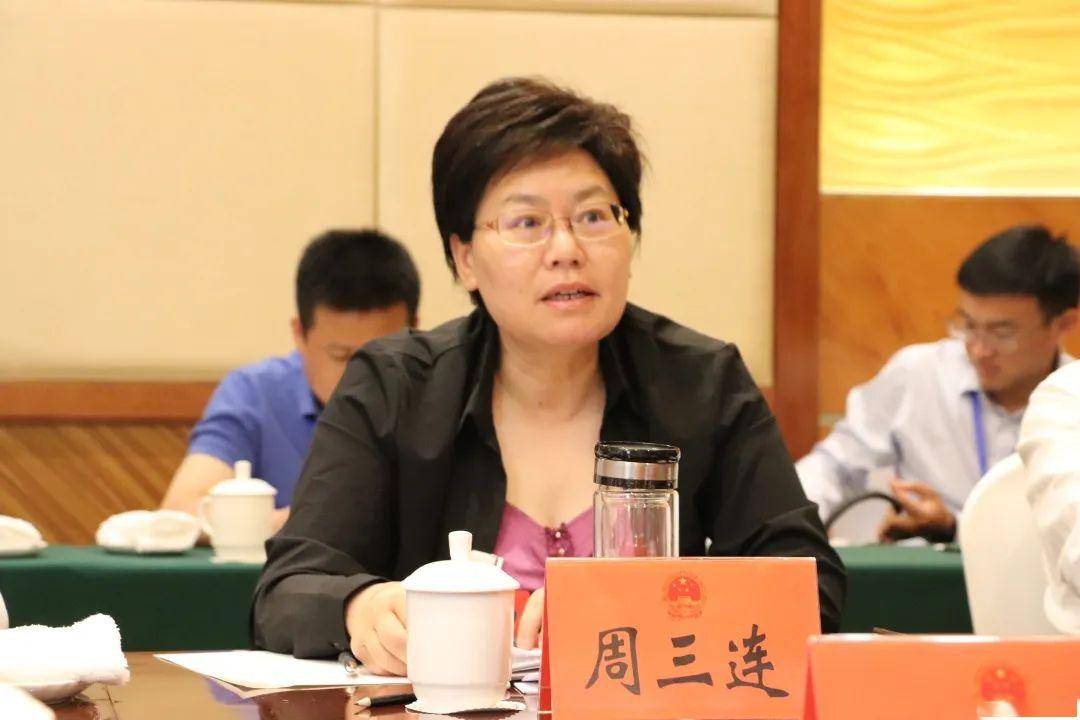 动态一周来晋喜书记三连县长在忙些什么