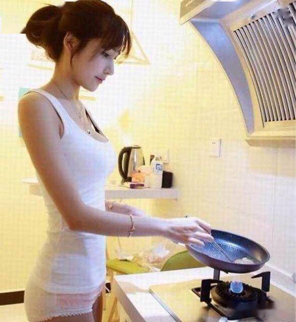 啥是小蜜 ea477ec81d1b472ea0af8962f192d94a.jpeg