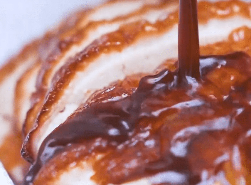 『盐水鸭』听说没有一只鸭子能活着走出南京，