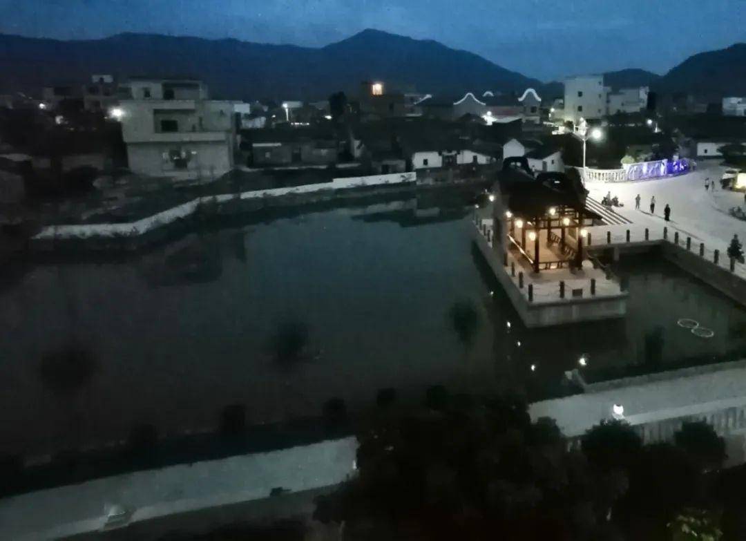 朱所村的夜景,安宁静谧,返璞归真.