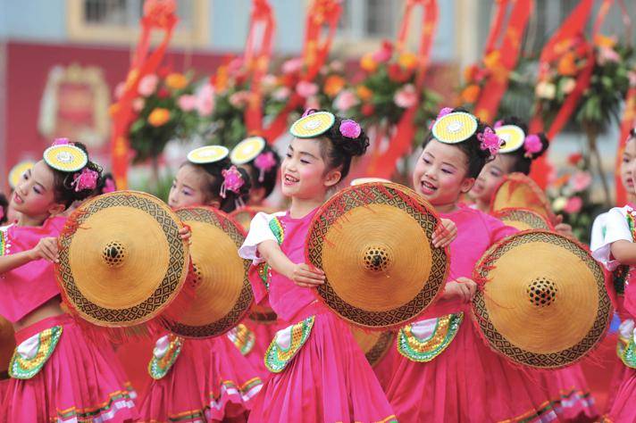 "顶卡花"的幸福生活—带你认识毛南族