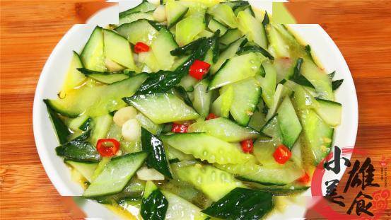 如何切黄瓜丝好方法 3dc2fef112b44a4e8fbbf0c09cad956a.jpeg