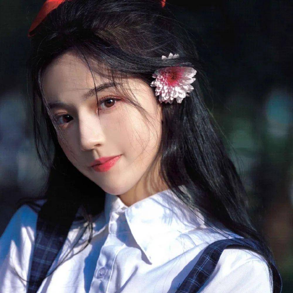 小清新女生头像_鲜花