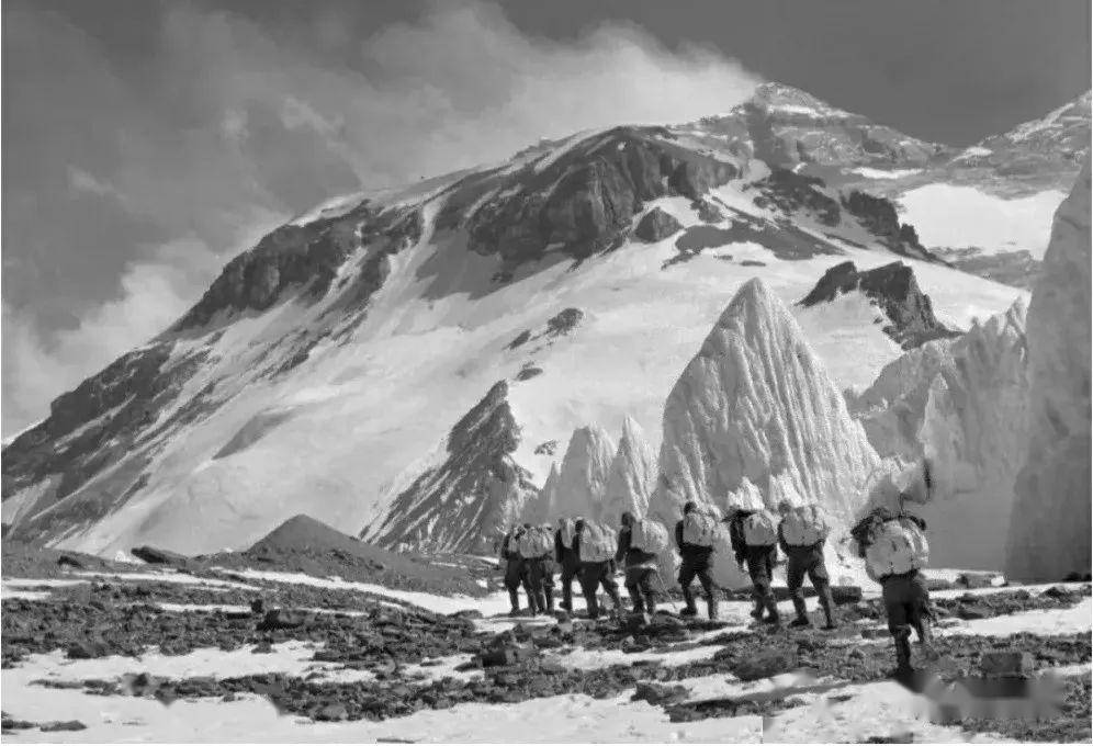 1960年中国首次登顶珠峰