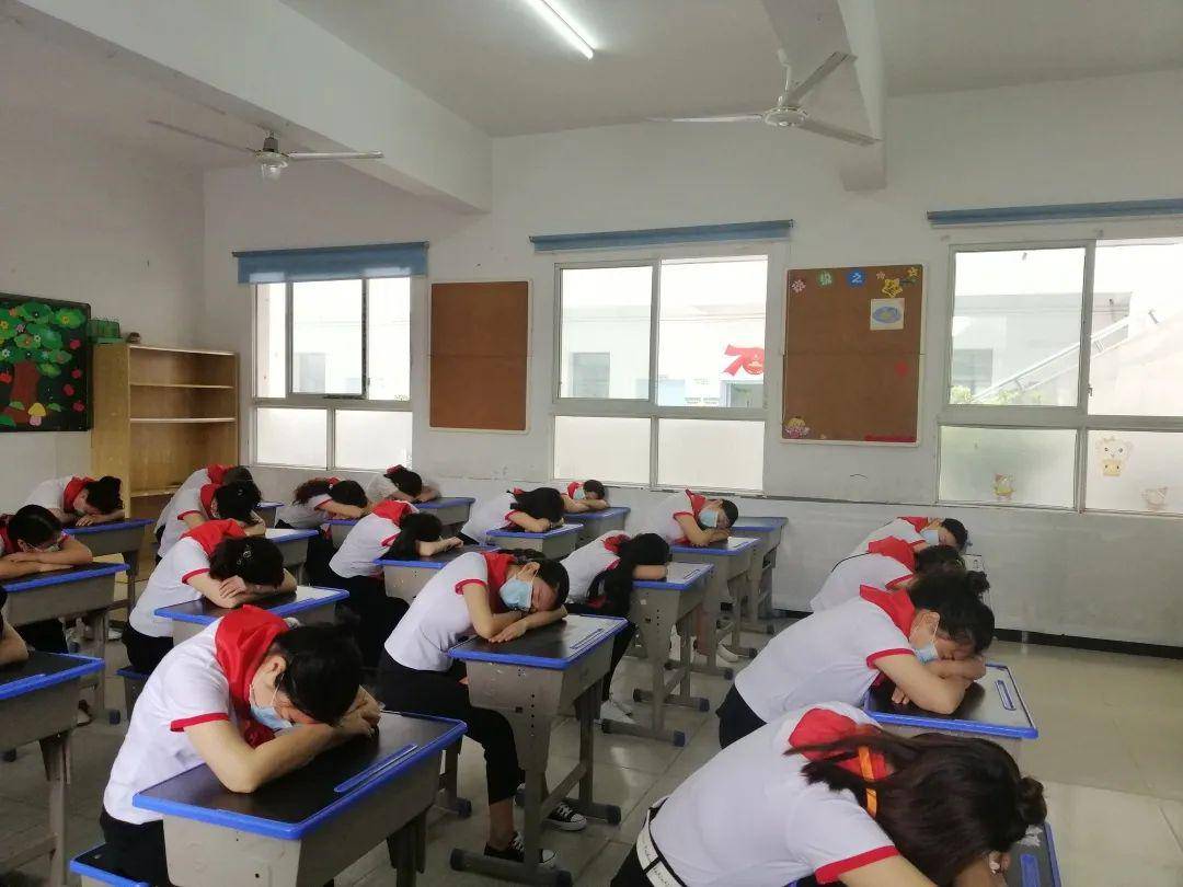 沔小复学记 | 十个场景,带你直击复学返校"硬核"演练