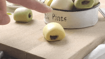 不用榨果汁,省心又省力的彩色豆沙小馒头,只用发酵一次!