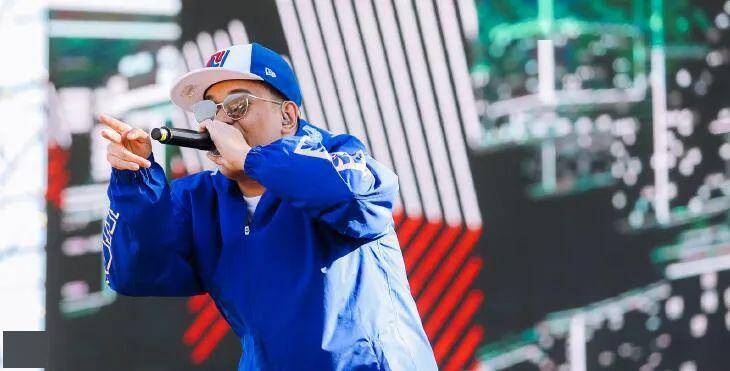 怎么学习写rap fb8832dea5c1403a91e9d2bc77c52dbf.jpeg