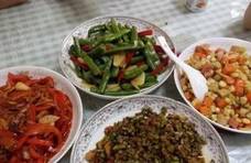酸豇豆炒肉末：川蜀人家家常下饭菜的泡菜诱惑，何必大鱼大肉