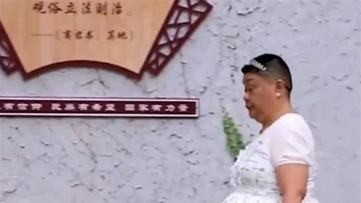 上海安福路小公主接代言,只要合法合规又有何不可?
