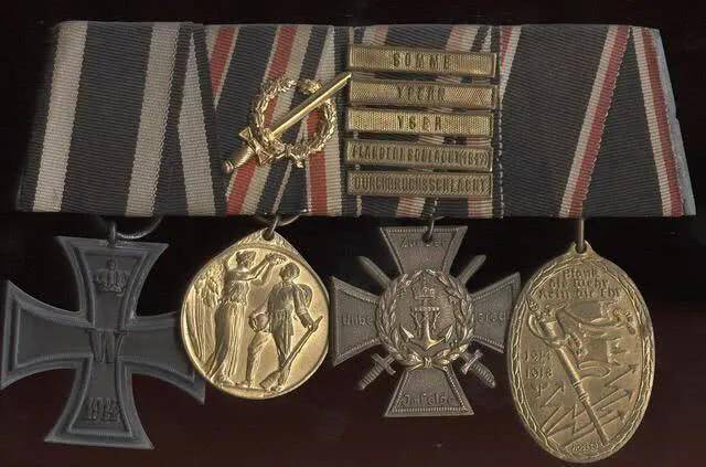 二战时期德国最著名的铁十字勋章,级别有多高,含金量又有多高?