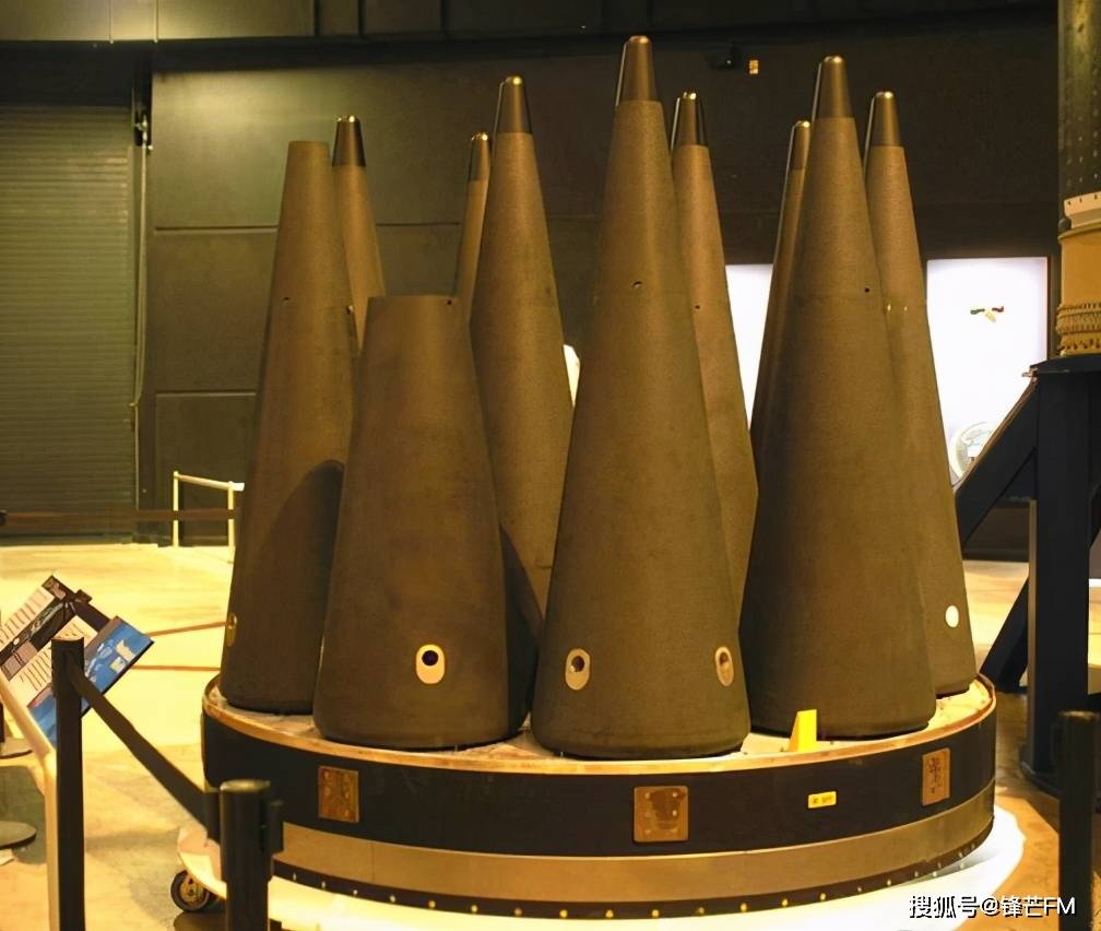 简单计算:美国核潜艇超过一半没有核弹头,谁出海给谁装!