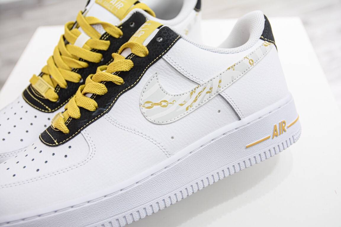 耐克空军一号斑马纹 nike air force 1 黑白蛋黄反光运动鞋评测