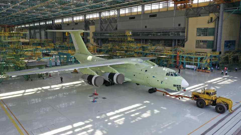 俄自动化生产线首架伊尔-76md-90a运输机投入测试