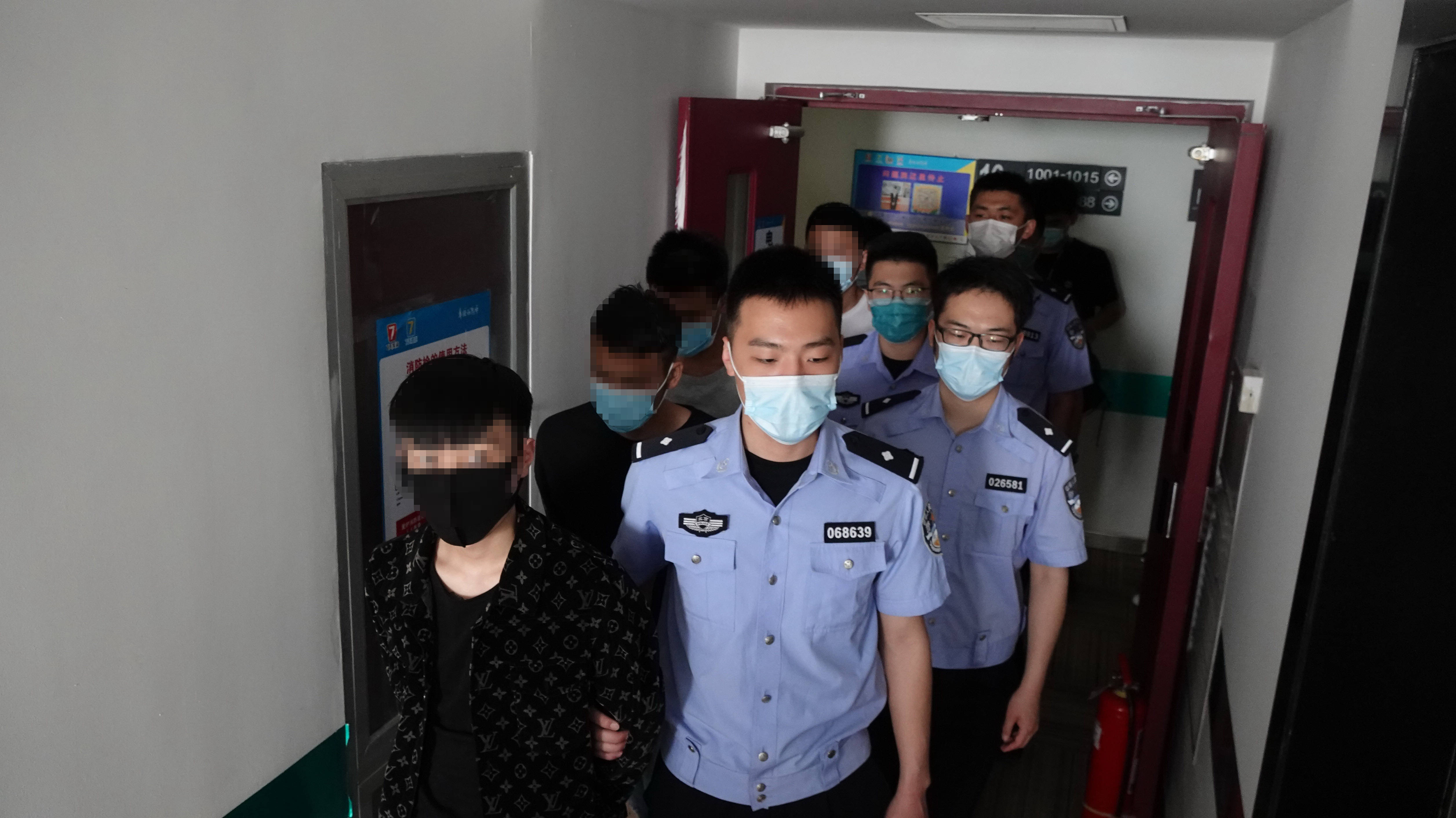 通州警方持续推进"断卡"行动 刑事拘留29人 累计涉案金额2090余万元