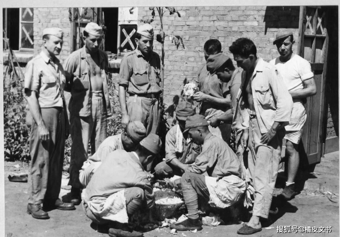 原创从一张日军俘虏照片对比盟军战俘在日军集中营九死一生的悲惨命运