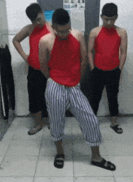 搞笑gif趣图,同学们,给大学尬出了一股清流啊!