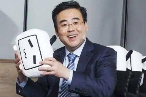 如果一个老板突然成长了,那他一定彻底否定过自己_陈睿